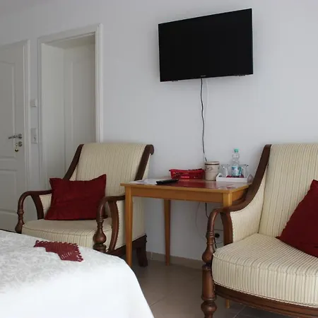 Bodensee Guest house 3*